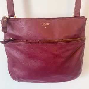 FOSSIL Crossbody Maroon Purse